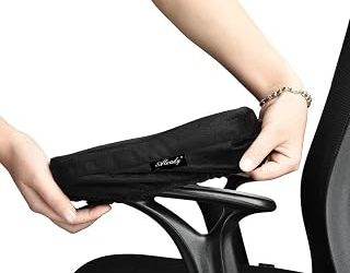 Best Accessories to Upgrade Your Gaming Chair and Desk Setup