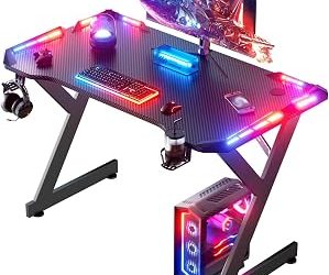 8 Best Carbon Fiber Gaming Desks